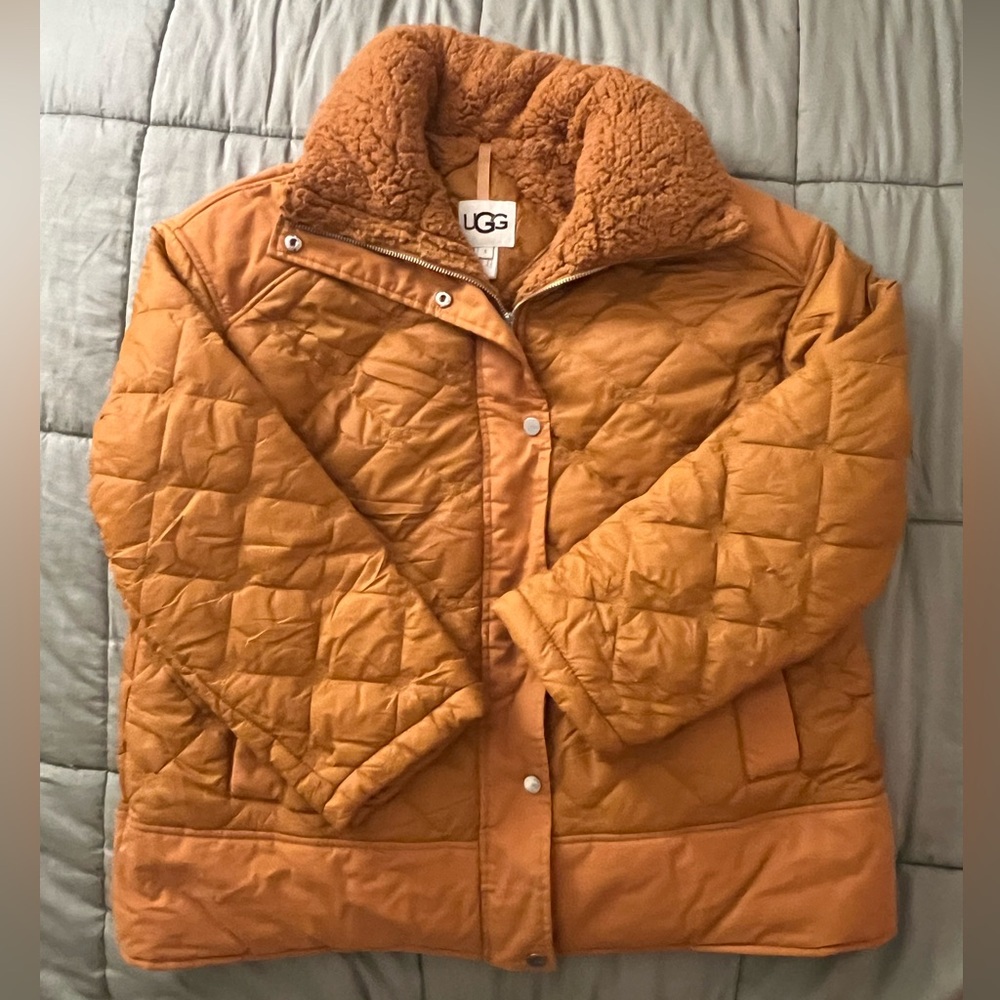 BRAND NEW UGG Quilted Puffer Jacket